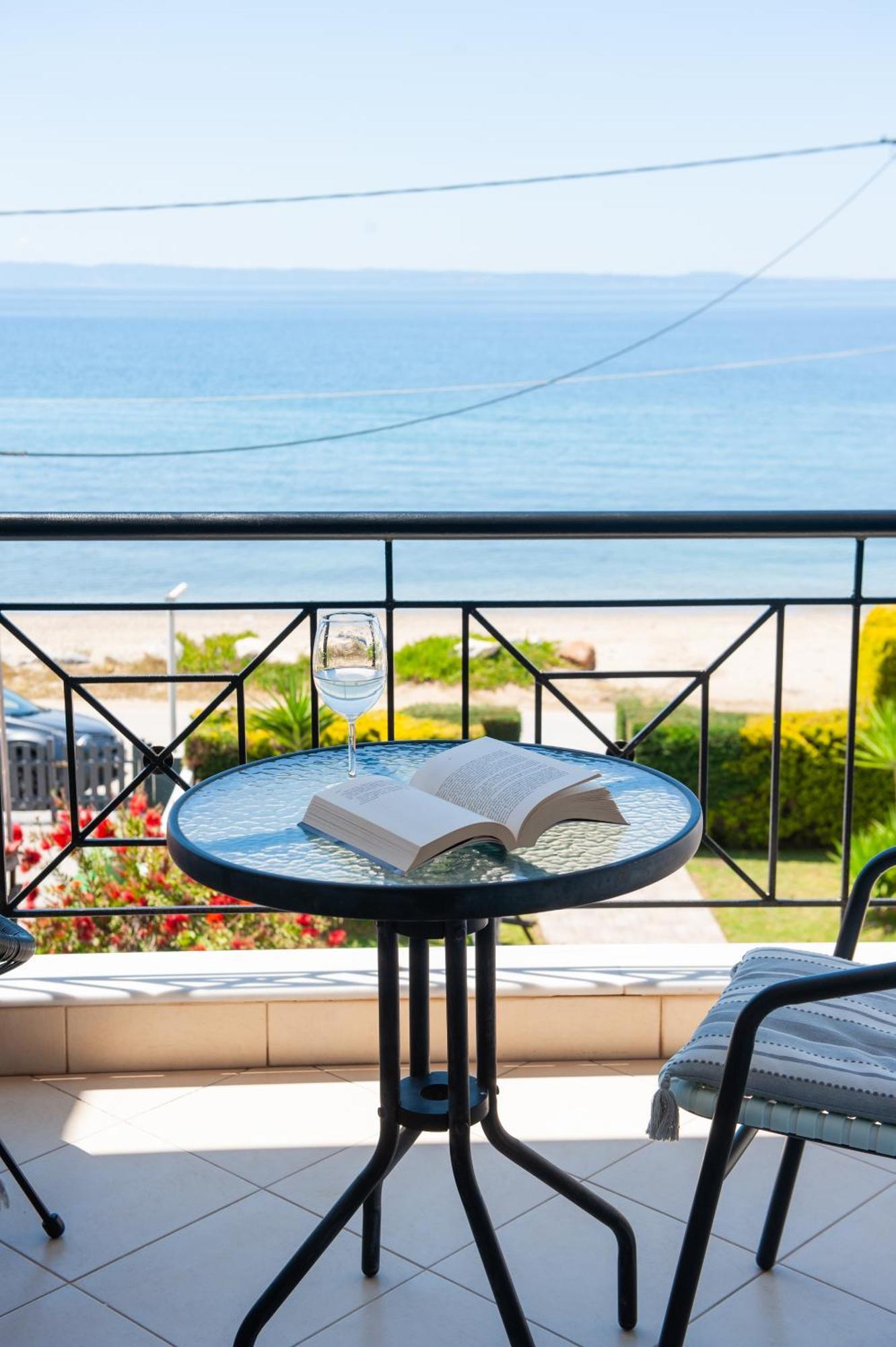Christina's Sea House Никити